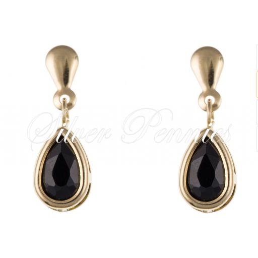 Sapphire Stud Earings.png