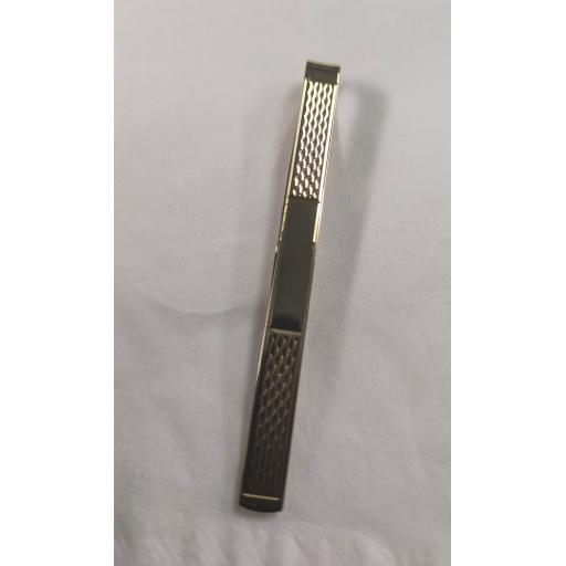 9ct gold tie pin (2).jpg